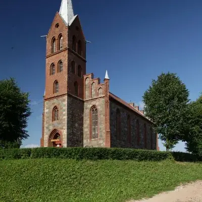 Kościół: Parafia Matki Bożej Różańcowej, Popielewo