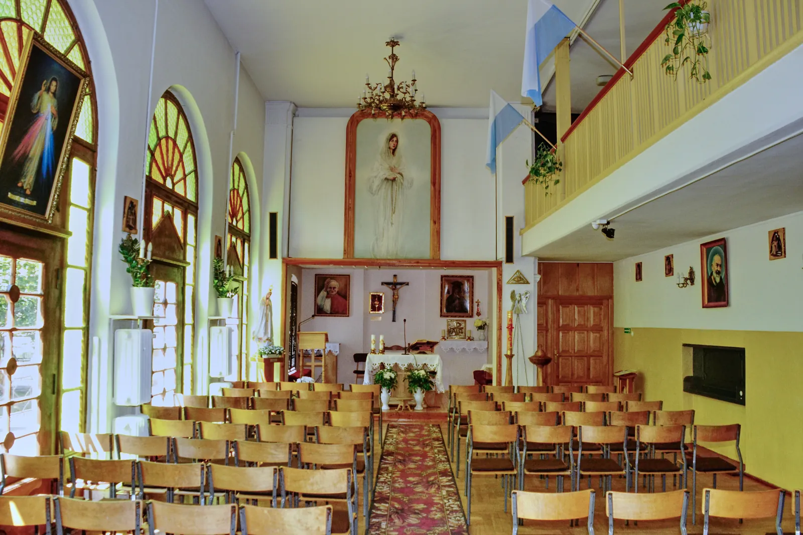 Parafia Matki Zbawiciela - zdjęcie 2