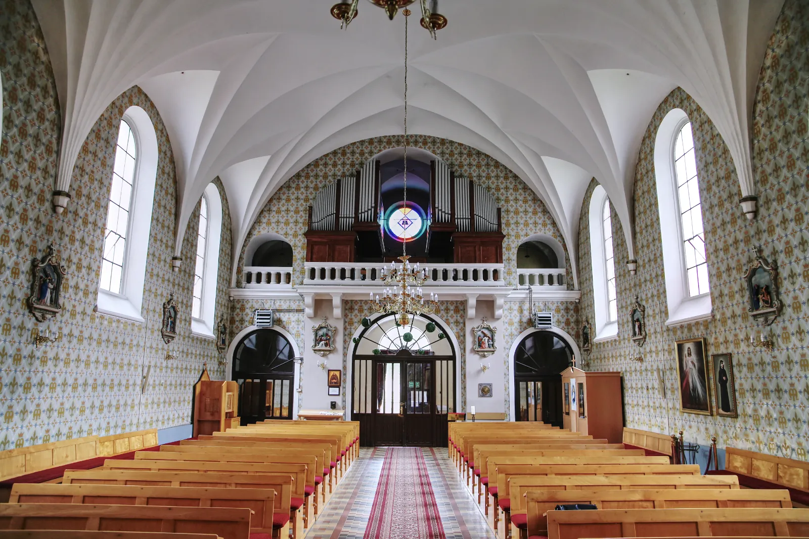 Parafia MB Częstochowskiej - zdjęcie 3