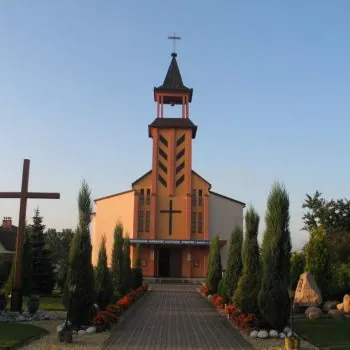 Kościół - Parafia MB Fatimskiej