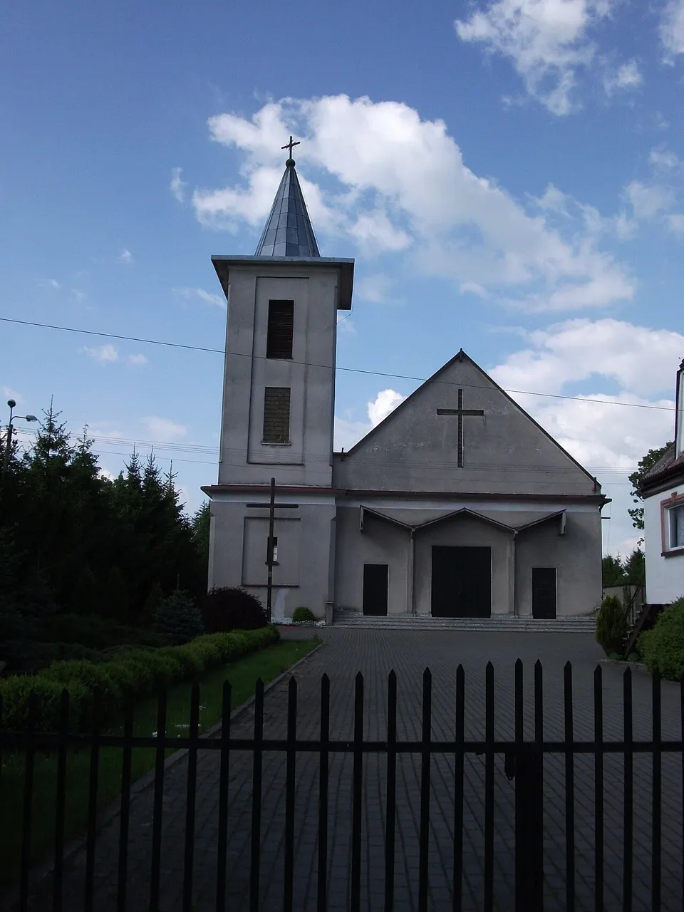 Kościół - Parafia MB Fatimskiej