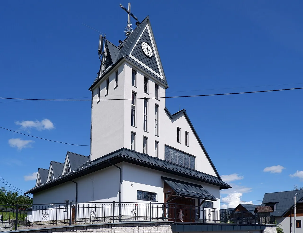 Kościół - Parafia MB Frydeckiej