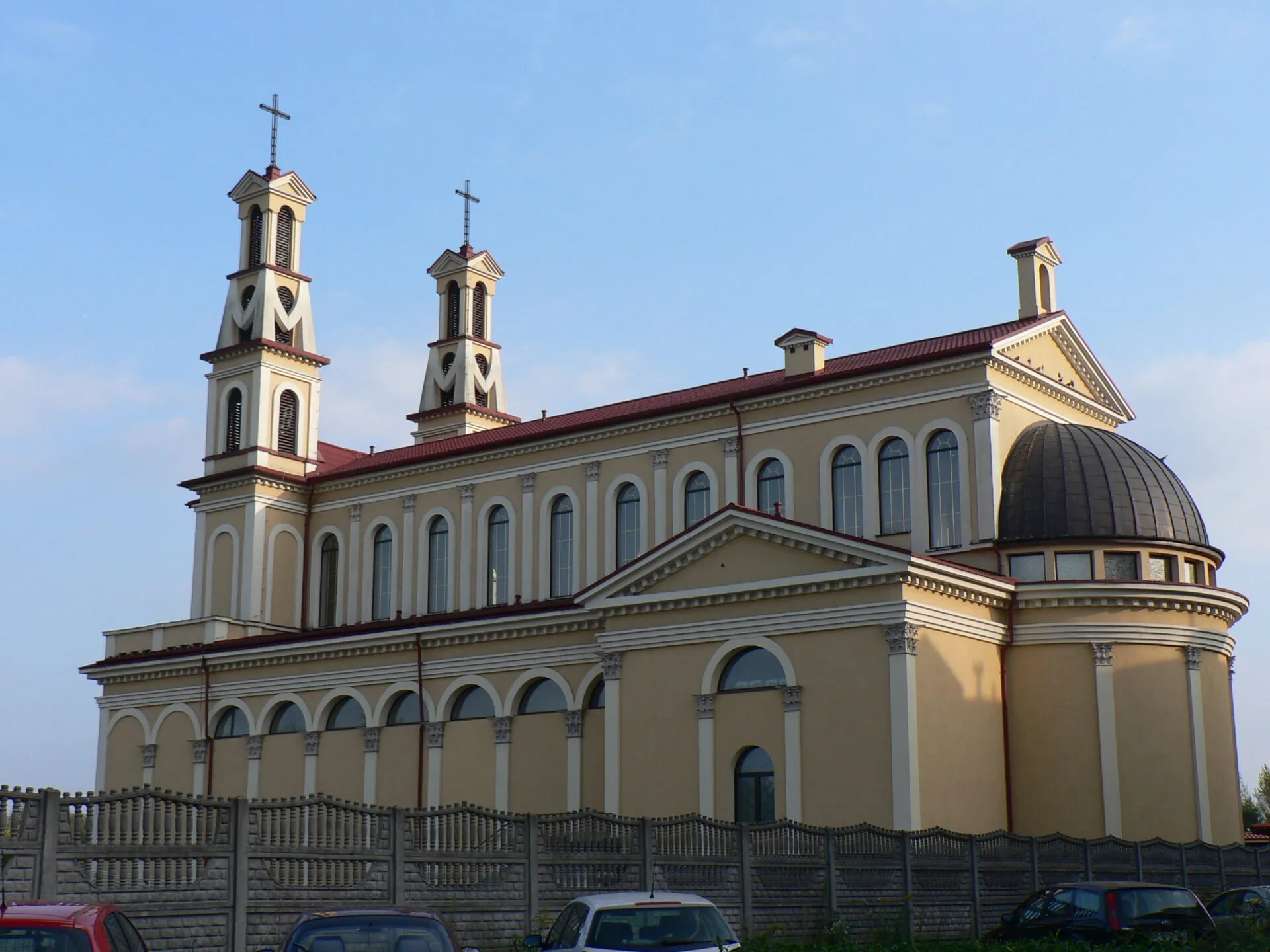 Kościół - Parafia MB Nieustającej Pomocy