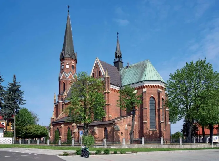 Kościół - Parafia MB Szkaplerznej