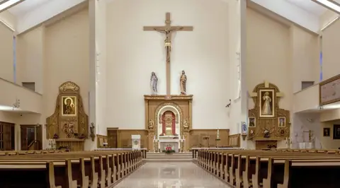 Kościół: Parafia Miłosierdzia Bożego, Warszawa