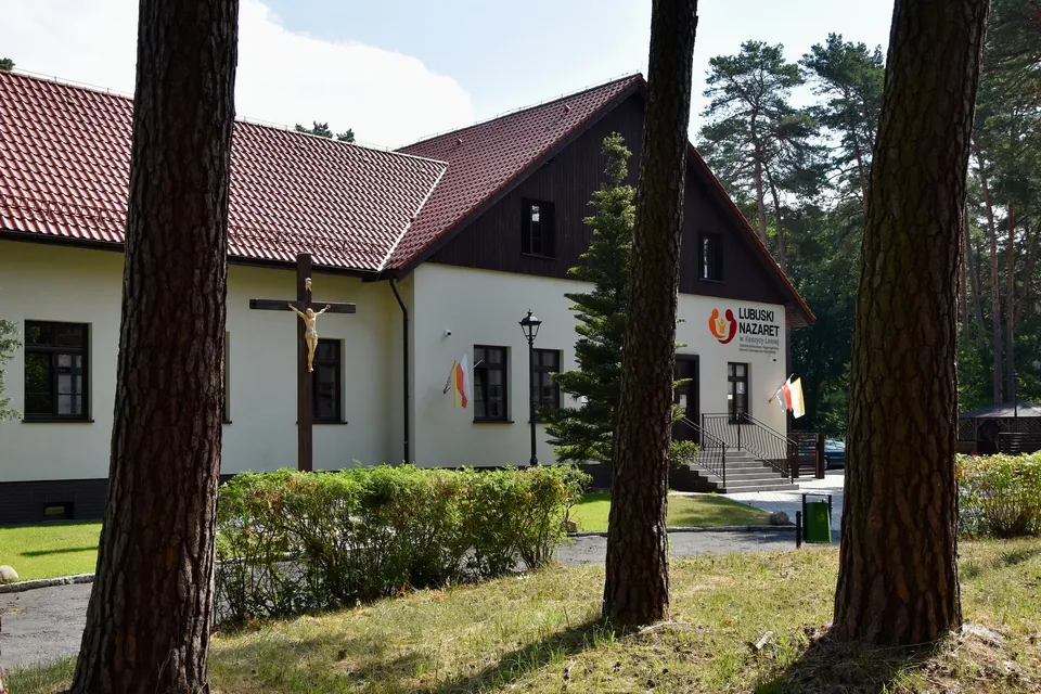 Kościół - Parafia Miłosierdzia Bożego