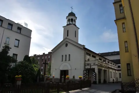 Kościół: Parafia Miłosierdzia Bożego i św. Faustyny, Warszawa