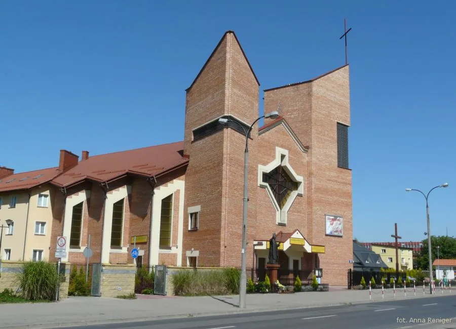 Kościół - Parafia Najświętszego Ciała i Krwi Chrystusa
