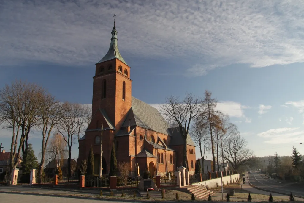 Kościół - Parafia Najświętszego Serca Jezusowego i św. Leonarda
