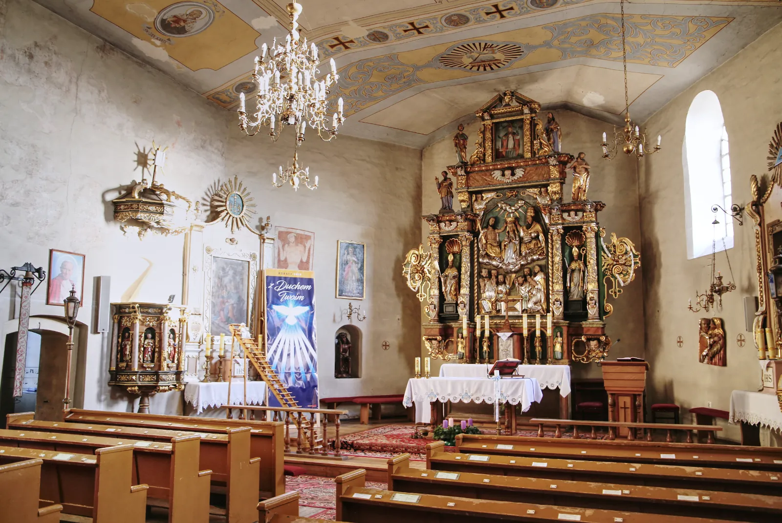 Parafia Narodzenia NMP - zdjęcie 2