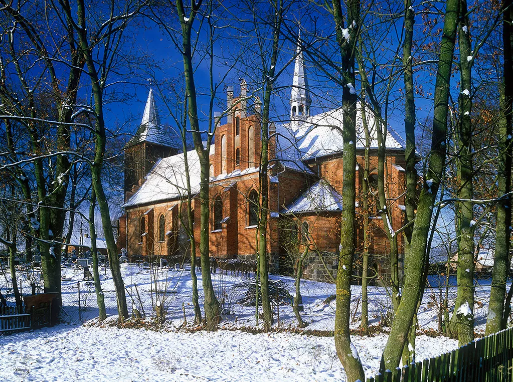 Kościół - Parafia Narodzenia NMP