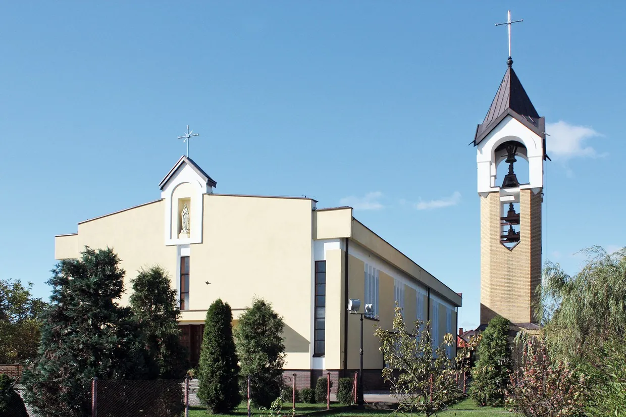 Kościół - Parafia Narodzenia NMP