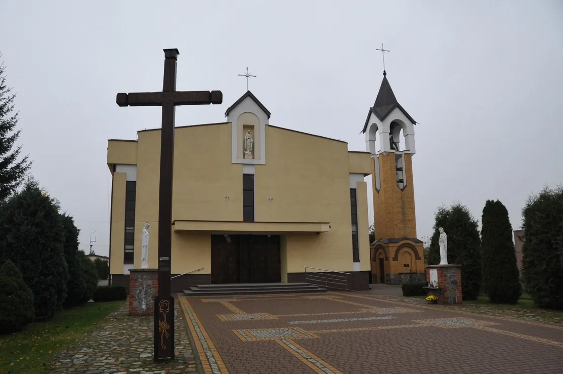 Parafia Narodzenia NMP - zdjęcie 2