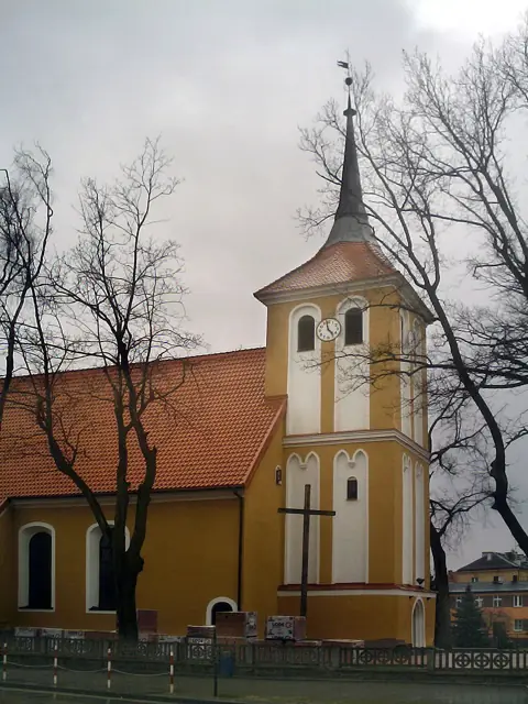 Kościół: Parafia MB Szkaplerznej, Orzysz