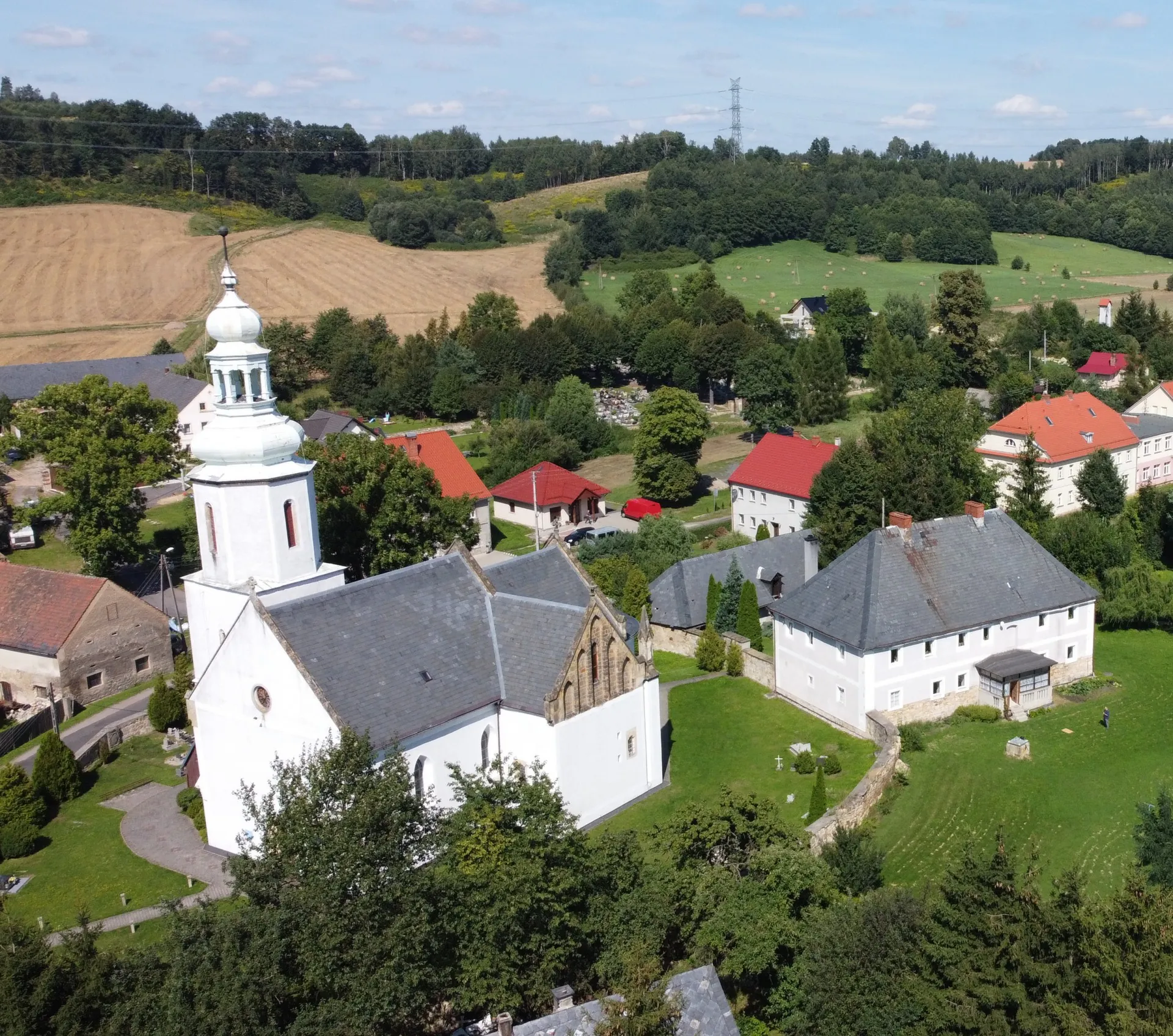 Parafia MB Szkaplerznej - zdjęcie 4