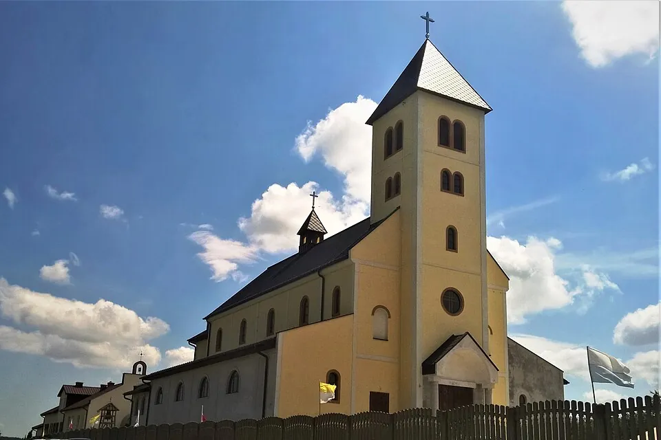 Kościół - Parafia Bł. Wincentego Kadłubka