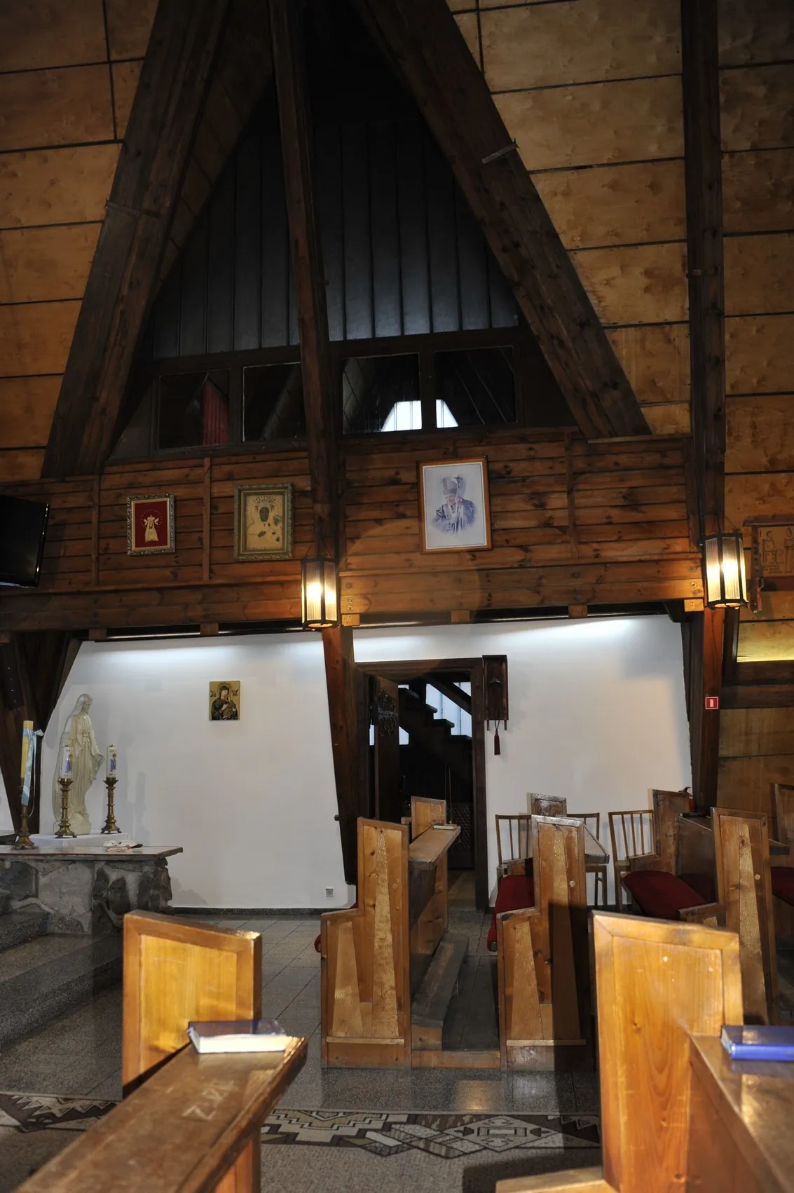 Parafia Nawiedzenia NMP - zdjęcie 6