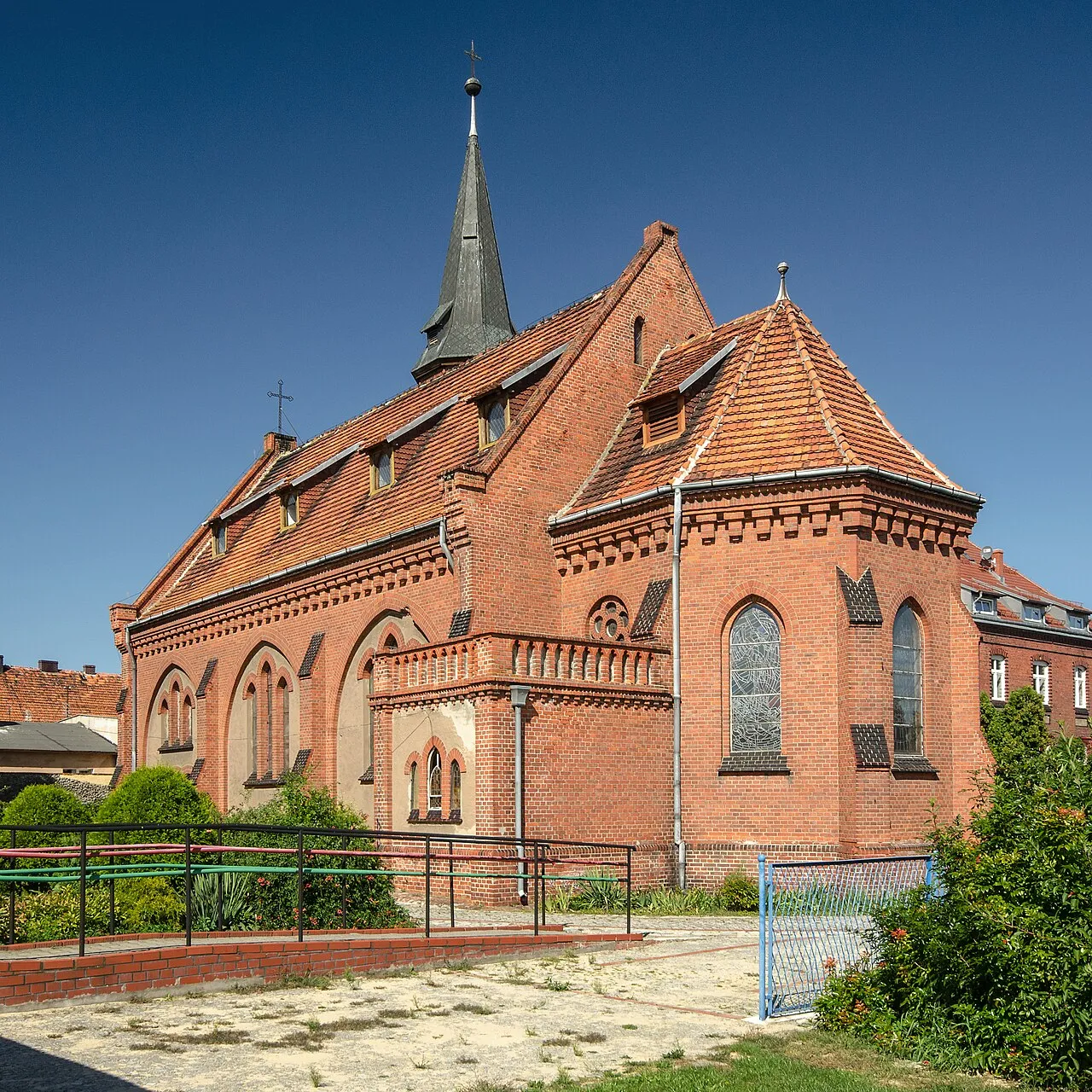 Kościół - Parafia Niepokalanego Poczęcia NMP