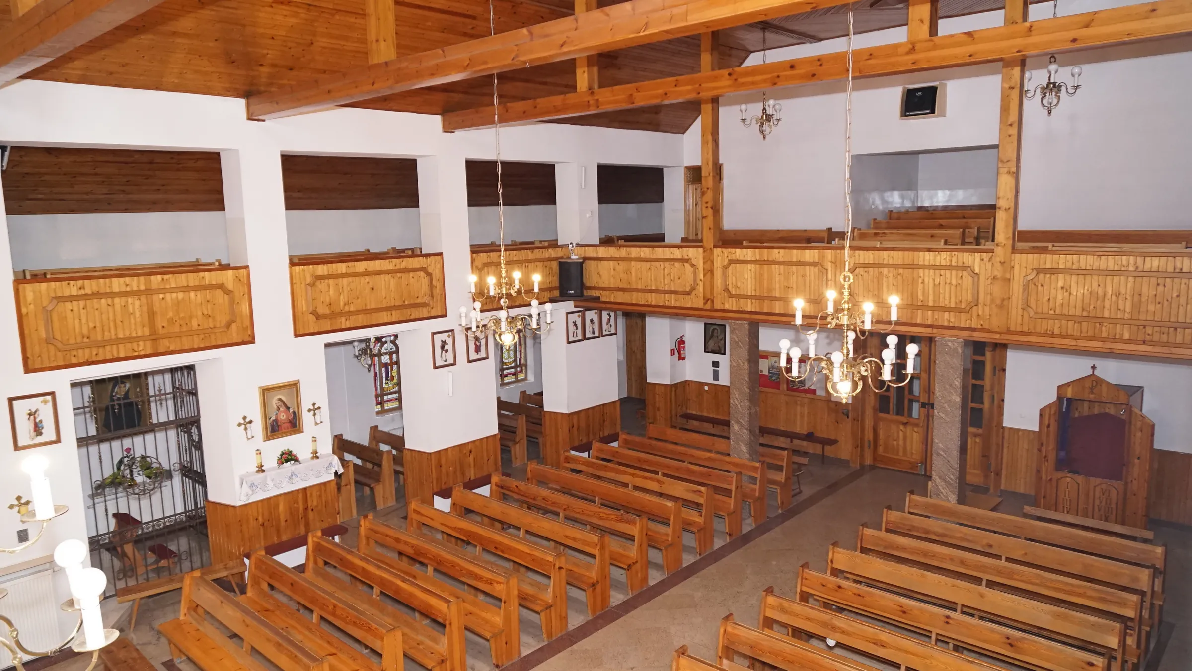 Parafia NMP Matki Miłosierdzia - zdjęcie 6