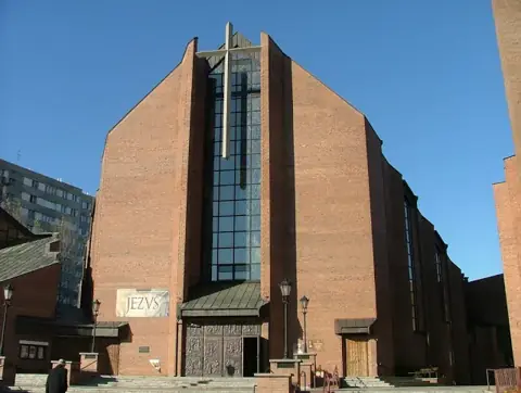 Kościół: Parafia NMP Matki Miłosierdzia, Warszawa