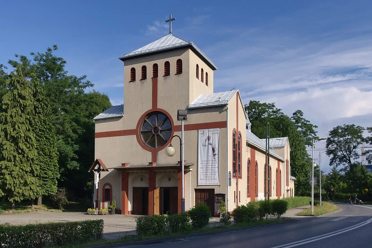 Kościół - Parafia NMP Wspomożenia Wiernych