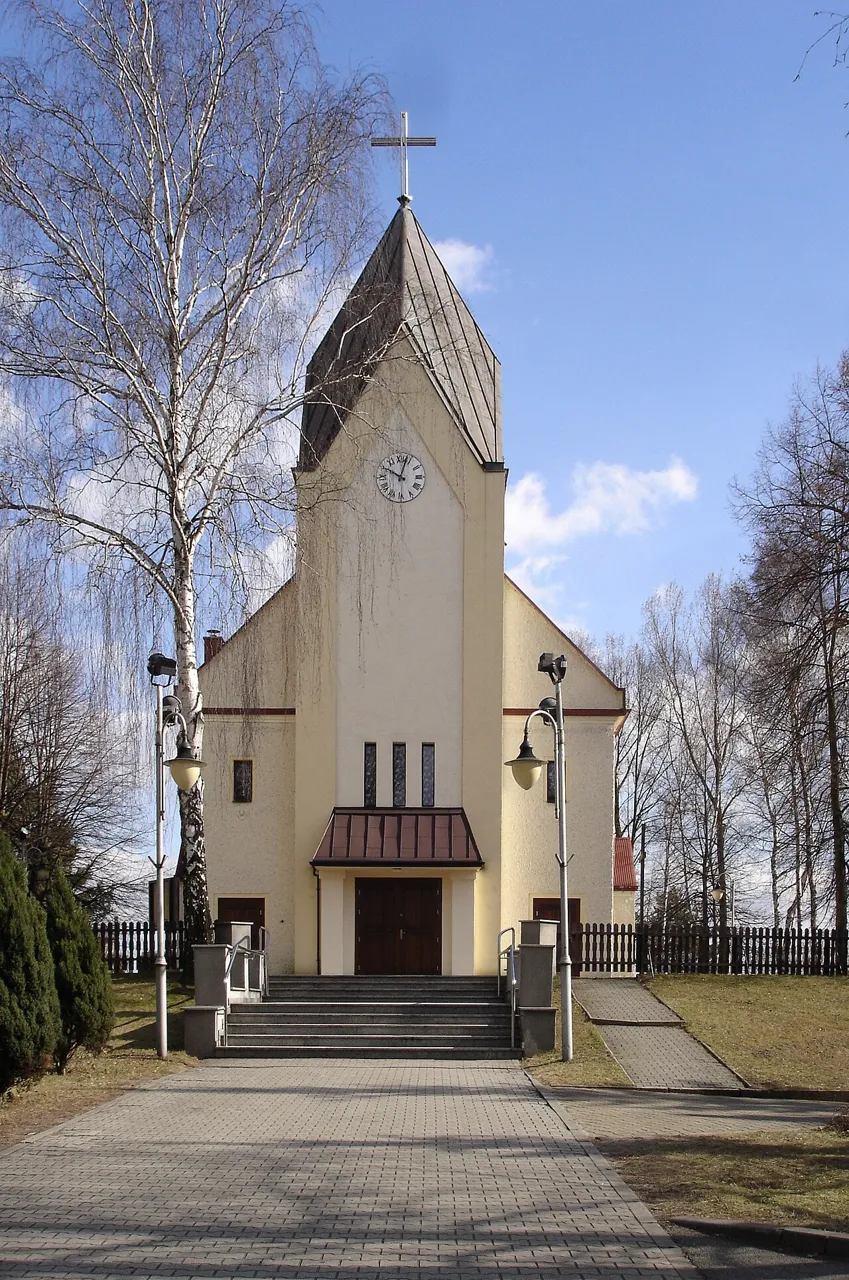 Kościół - Parafia Podwyższenia Krzyża Świętego