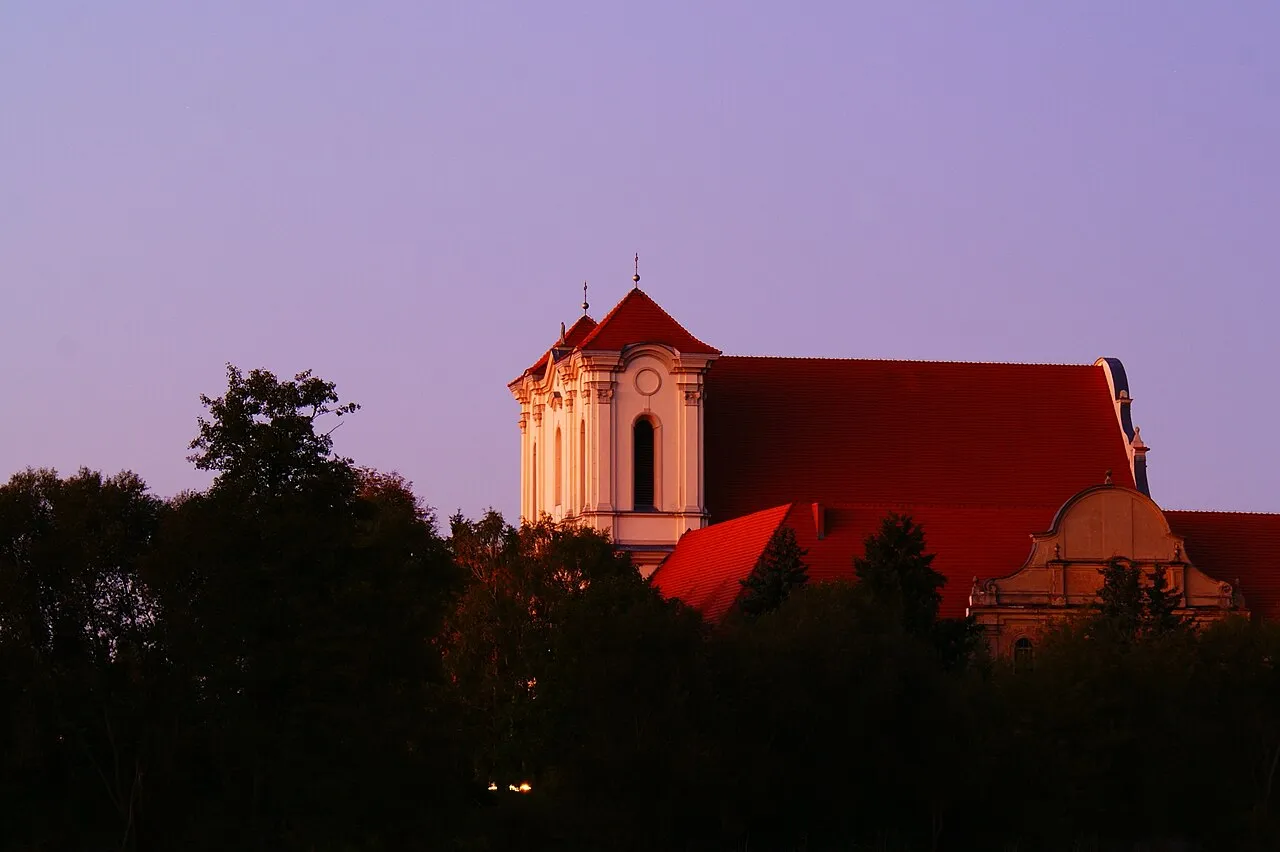 Kościół - Parafia Wniebow. NMP