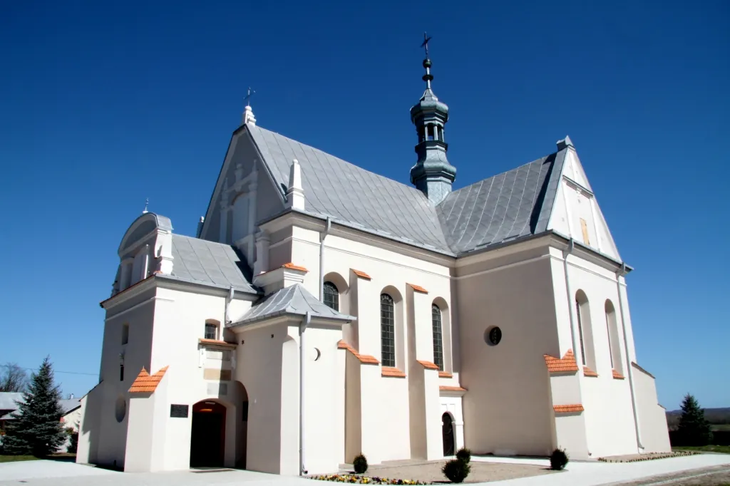 Kościół - Parafia Wniebowzięcia NMP