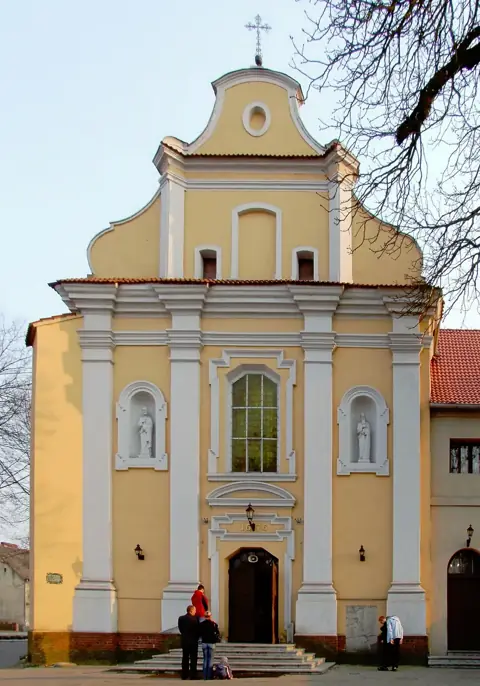 Kościół: Parafia Świętego Krzyża, Szamotuły