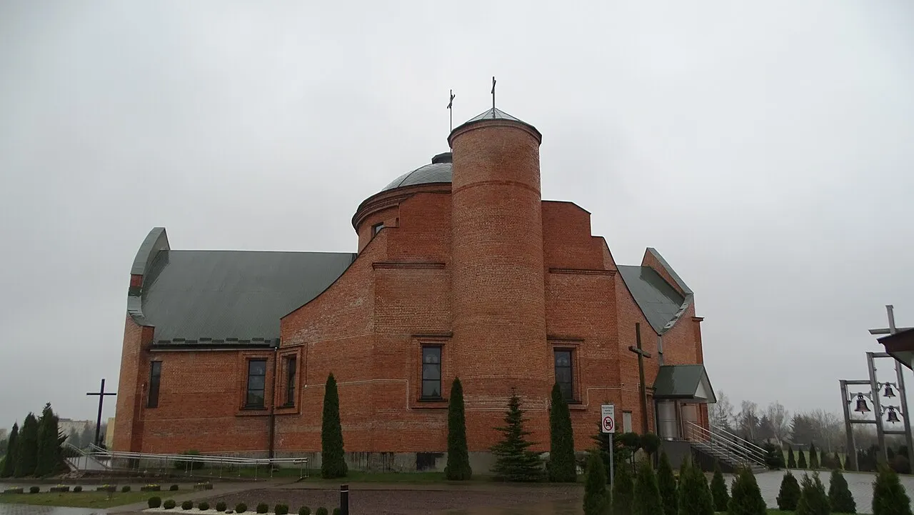 Kościół - Parafia Świętej Rodziny