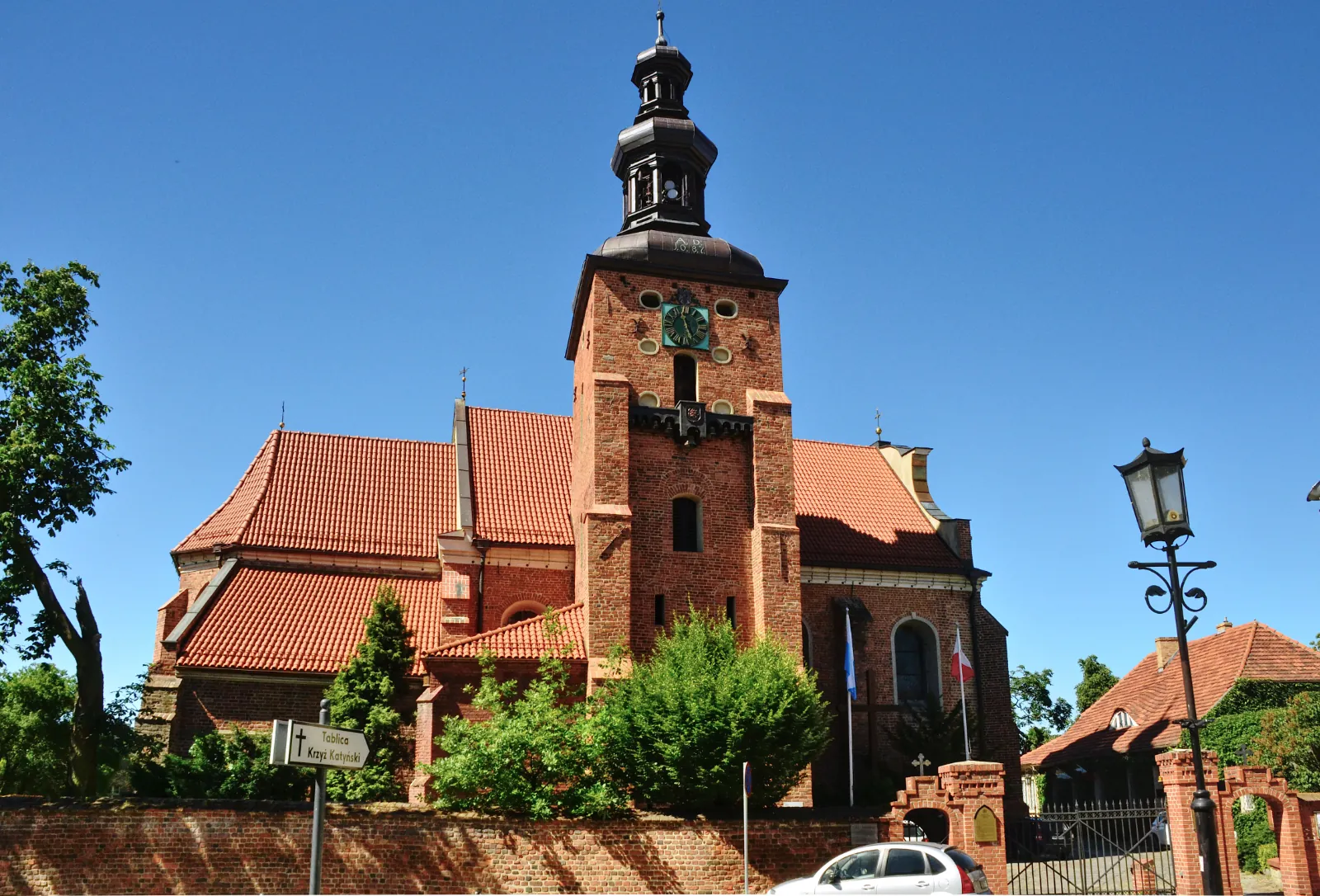 Kościół - Parafia Świętej Trójcy