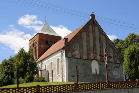 Kościół: Parafia Świętej Trójcy, Suliszewo