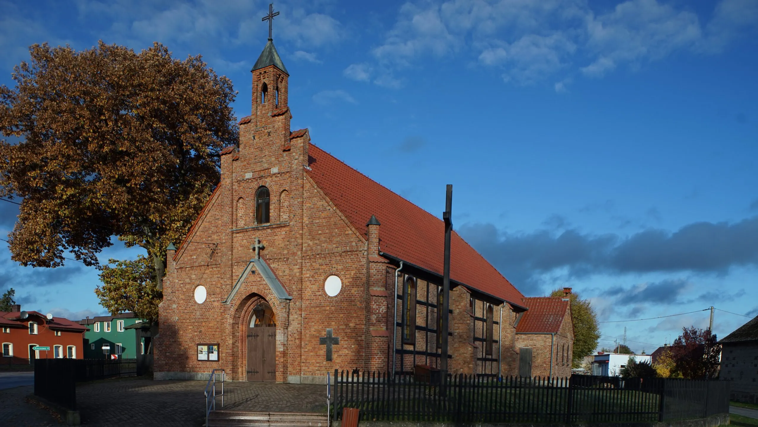 Parafia Najświętszego Serca Jezusa - zdjęcie 3