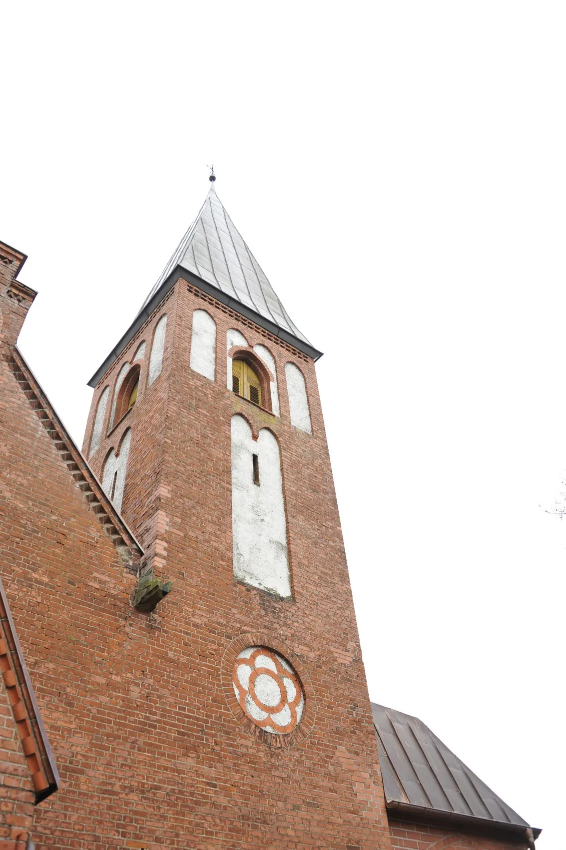 Parafia Świętej Trójcy i św. Jadwigi Śląskiej - zdjęcie 3