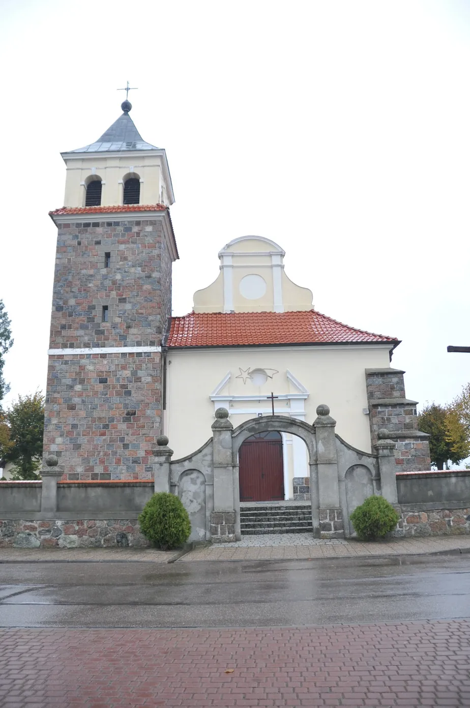 Parafia św. Andrzeja Apostoła - zdjęcie 4