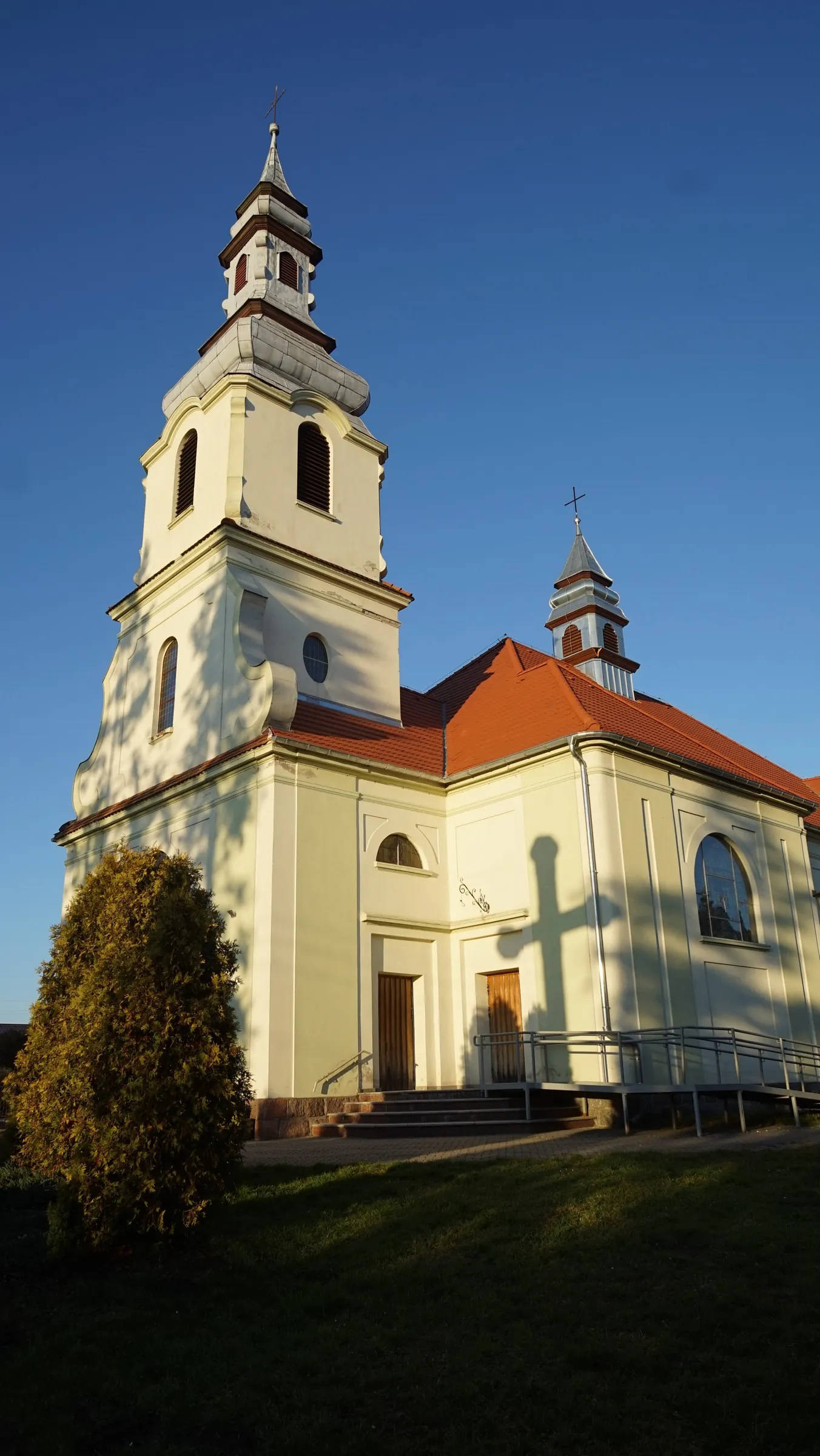 Parafia św. Antoniego Padewskiego - zdjęcie 3