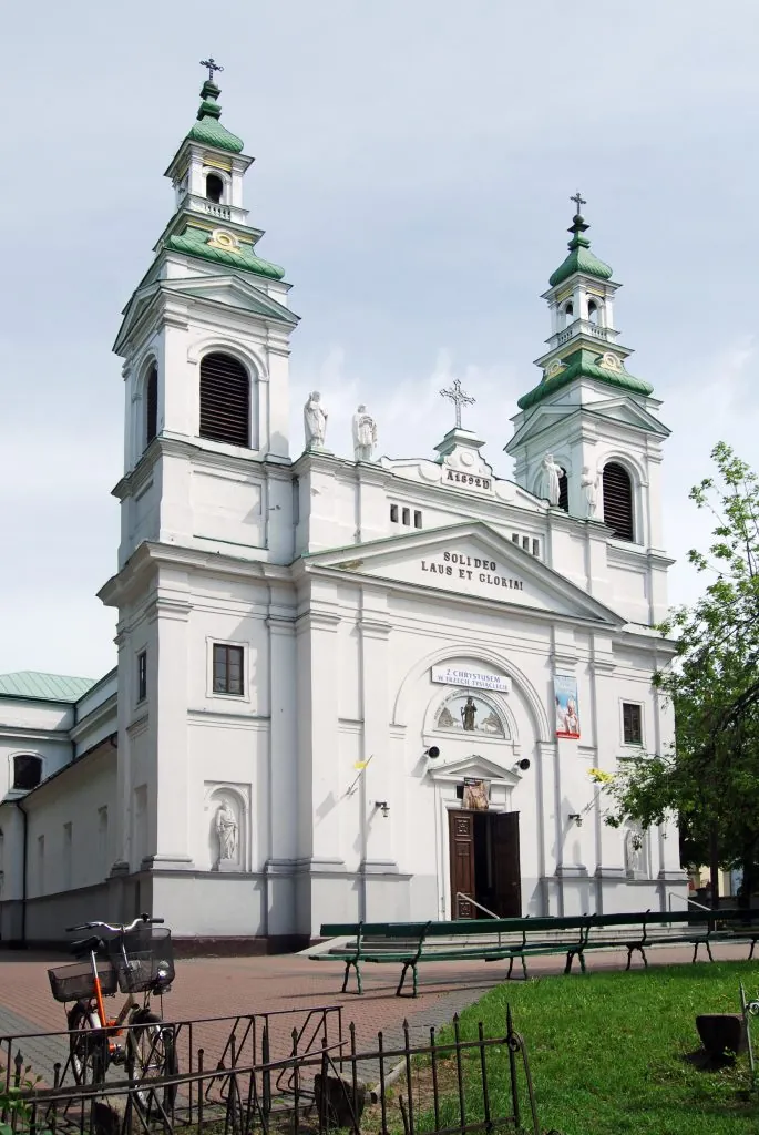 Kościół - Parafia św. Antoniego Padewskiego, św. Stanisława BM
