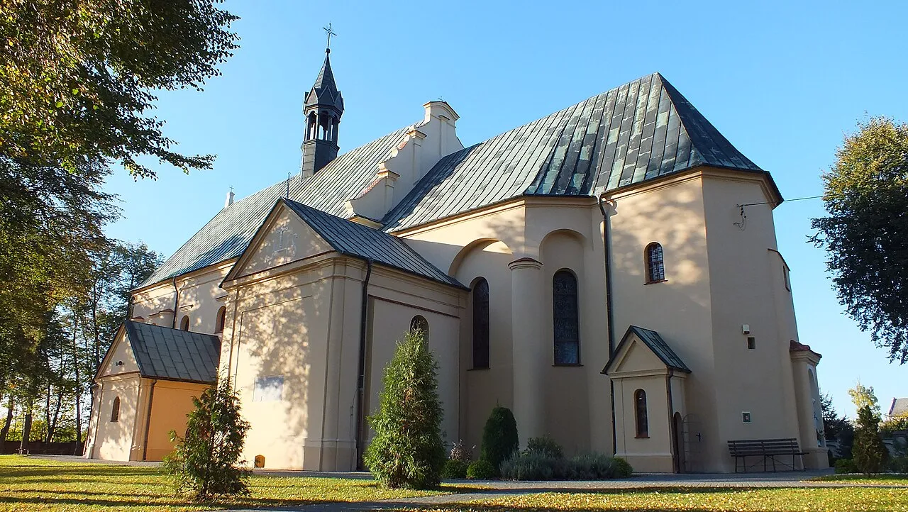 Kościół - Parafia św. Ap. Piotra i Pawła
