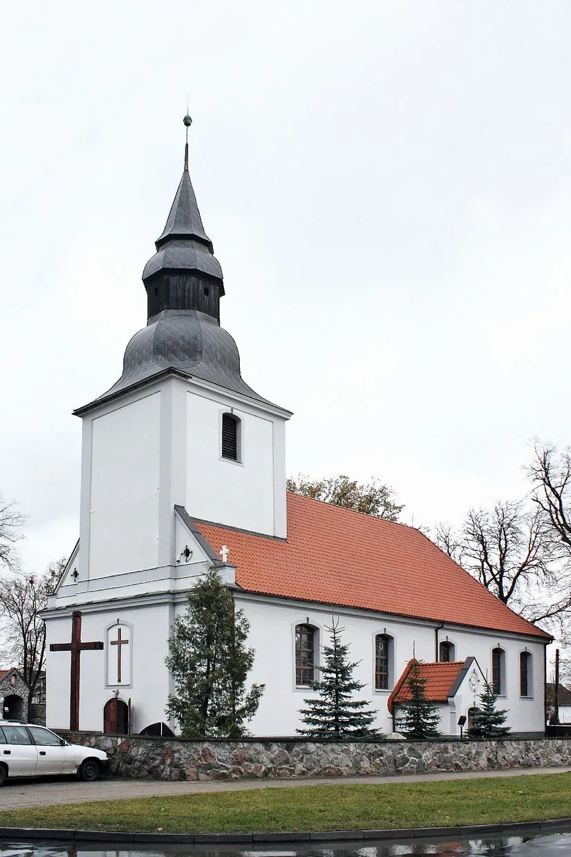 Kościół - Parafia św. Ap. Piotra i Pawła