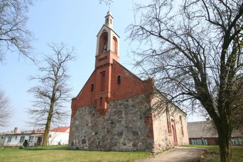Parafia św. Ap. Piotra i Pawła - zdjęcie 4