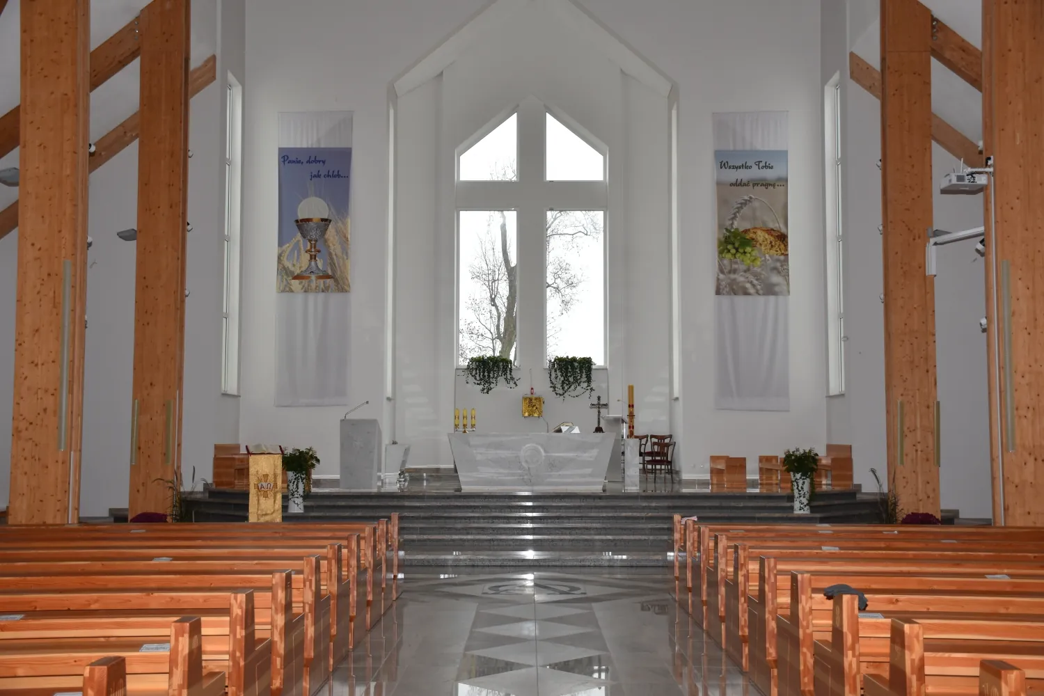Parafia św. Ap. Szymona i Judy Tadeusza - zdjęcie 3