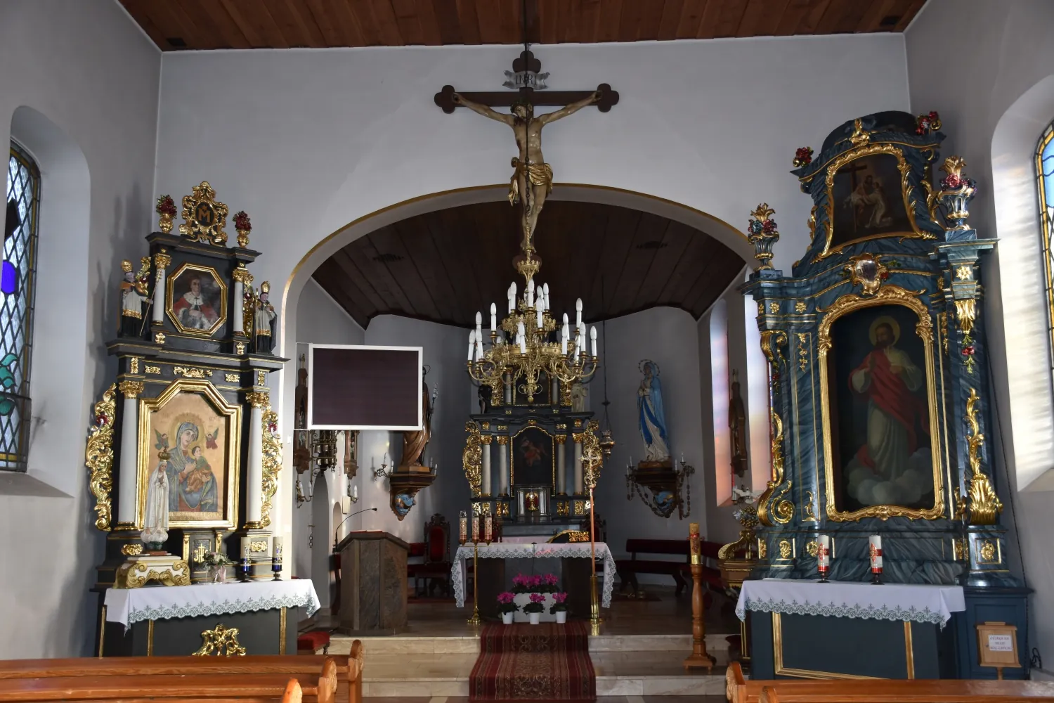 Parafia św. Ap. Szymona i Judy Tadeusza - zdjęcie 6