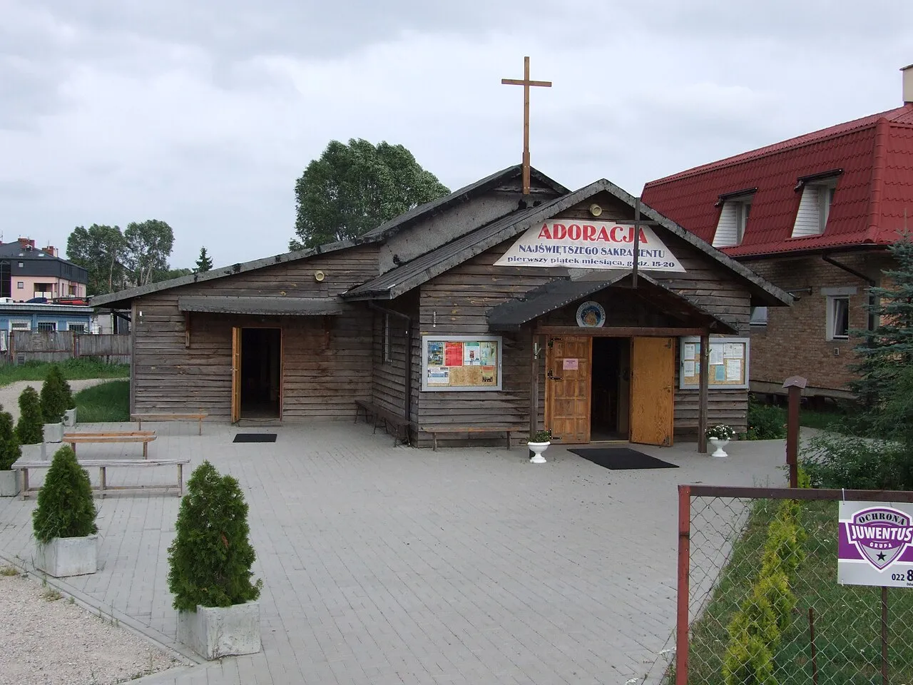 Kościół - Parafia św. Barnaby Apostoła