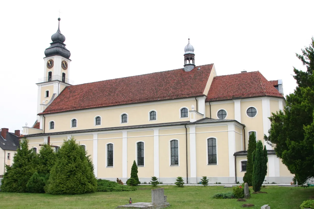 Kościół - Parafia św. Jadwigi