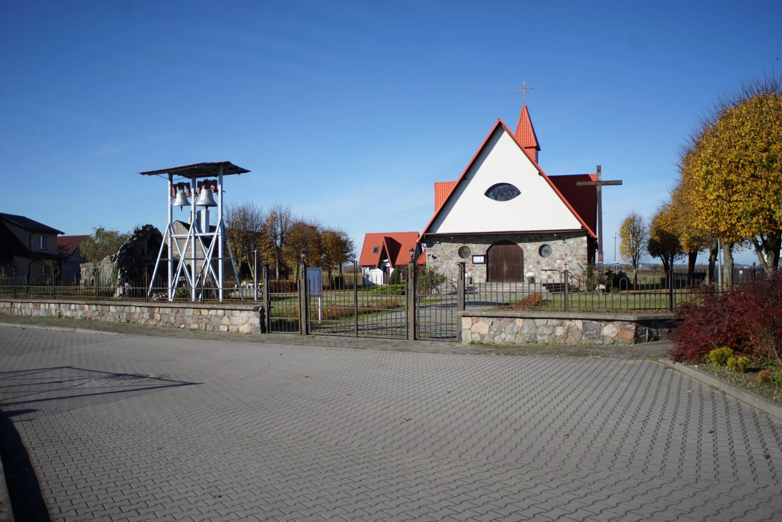 Parafia św. Jadwigi Królowej - zdjęcie 4