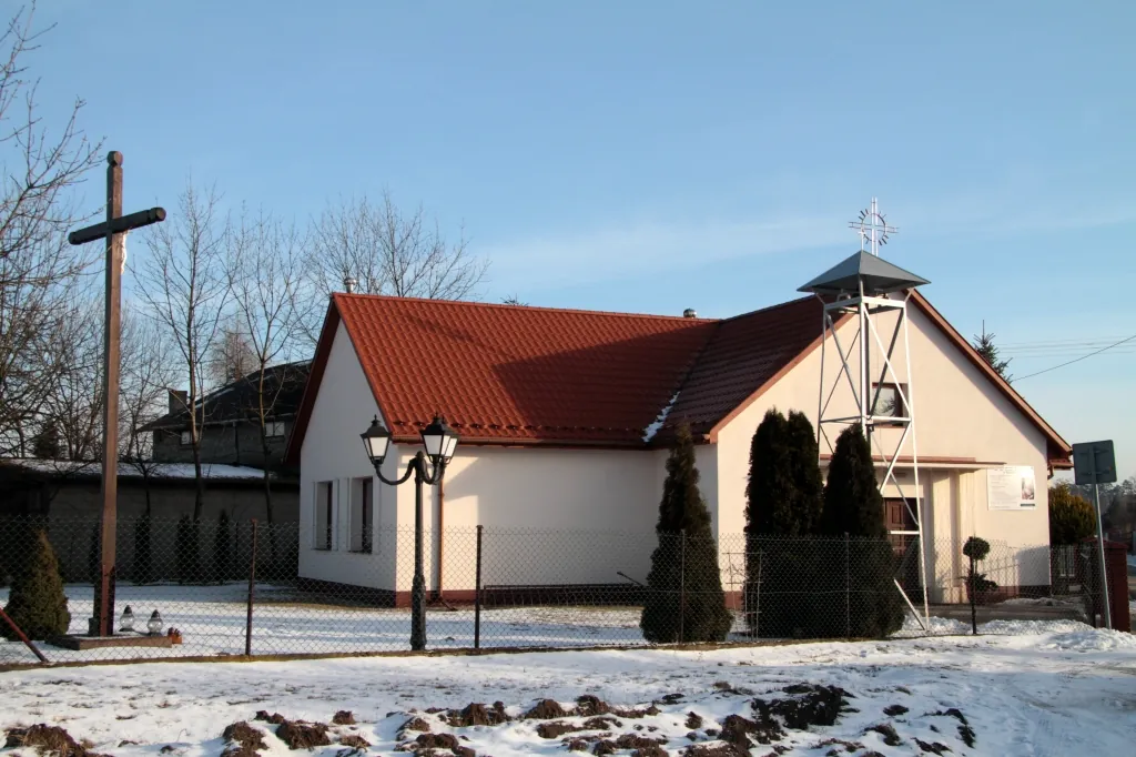 Kościół - Parafia św. Jadwigi Królowej