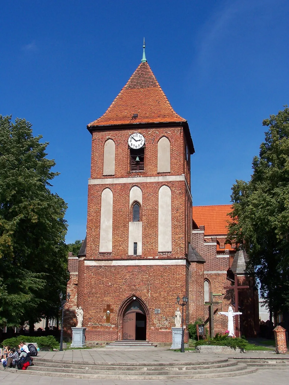 Kościół - Parafia św. Jakuba Ap.