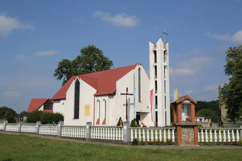 Parafia Najświętszego Serca Pana Jezusa - zdjęcie 2