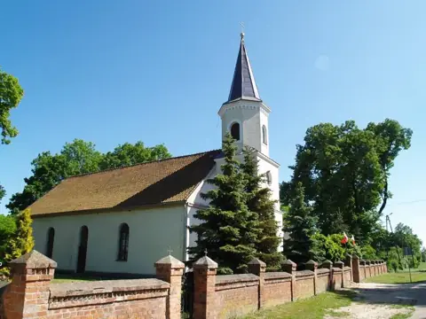Kościół: Parafia św. Jana Chrzciciela, Giemlice