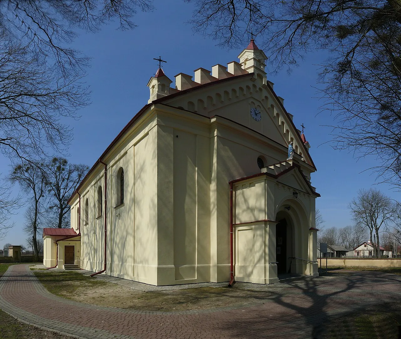 Kościół - Parafia św. Jana Chrzciciela